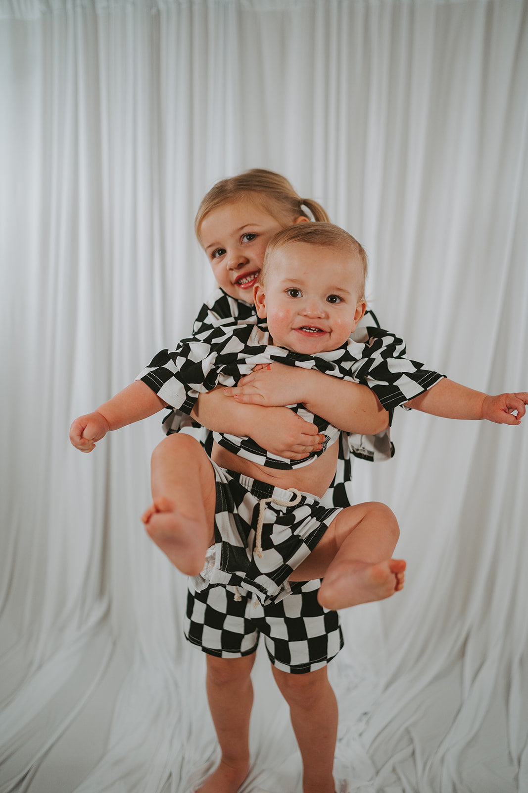 Kar & Ko Checkered Set